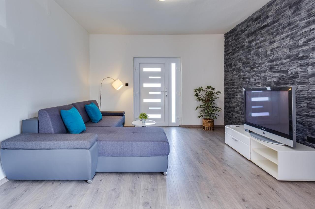 Apartment A & J Petrcane Exteriér fotografie