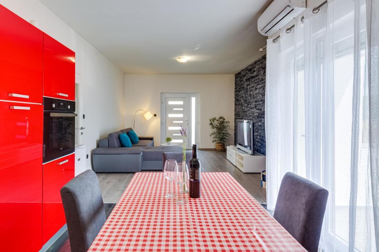 Apartment A & J Petrcane Exteriér fotografie
